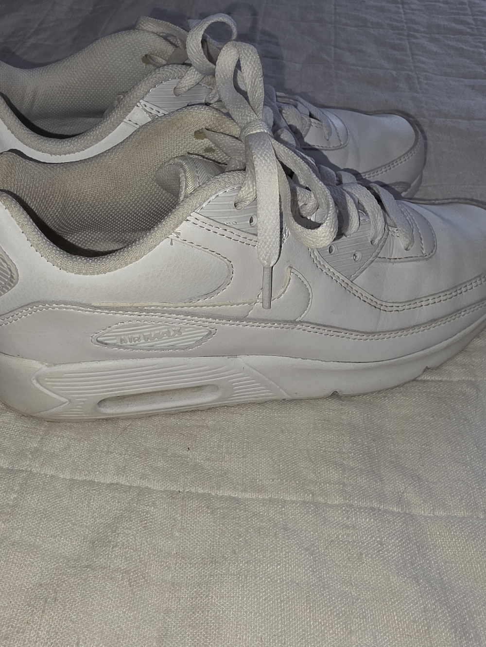 White Nike Air Max Classic Sneakers